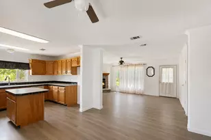 1026 Beach View, Seven Points, TX 75143 - Photo 13