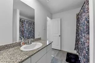 16435 Valerie Marie Pl, Conroe, TX 77306 - Photo 13