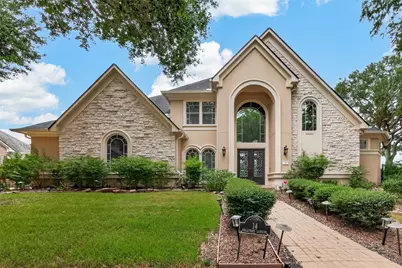 14 Sullivans Landing, Missouri City, TX 77459 - Photo 1