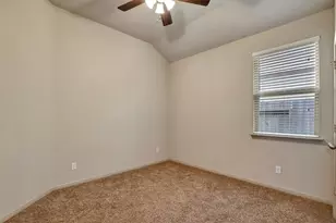 11413 W Woodmark, Conroe, TX 77304 - Photo 31