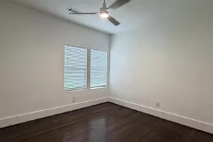 1968 W McKinney St, Houston, TX 77019 - Photo 13
