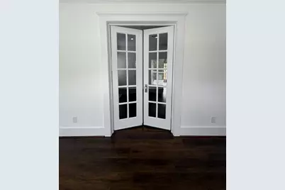 1968 W McKinney Street, Houston, TX 77019 - Photo 5