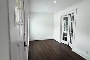 1968 W McKinney St, Houston, TX 77019 - Photo 3