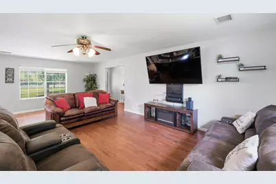 5040 County Road 31, Angleton, TX 77515 - Photo 9