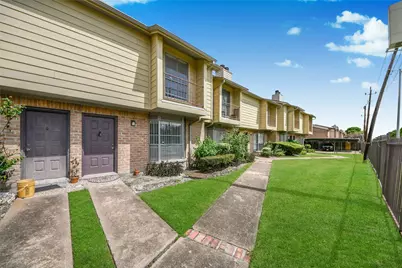 9350 Country Creek Drive #5, Houston, TX 77036 - Photo 3