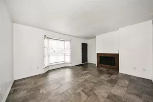 9350 Country Creek Dr, Houston, TX 77036 - Photo 9