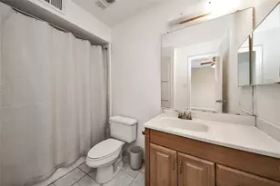 9350 Country Creek Dr, Houston, TX 77036 - Photo 29