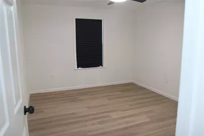 1623 W 6th Street, Freeport, TX 77541 - Photo 11