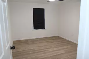 1623 W 6th St, Freeport, TX 77541 - Photo 11