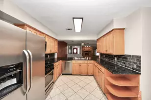 3306 Continental Dr, Missouri City, TX 77459 - Photo 13