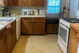 1706 Katy Ave, Bay City, TX 77414 - Photo 7