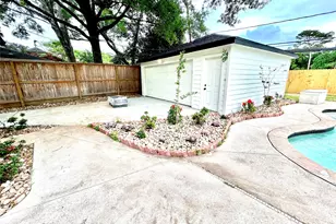 2511 Briarpark Dr, Houston, TX 77042 - Photo 9