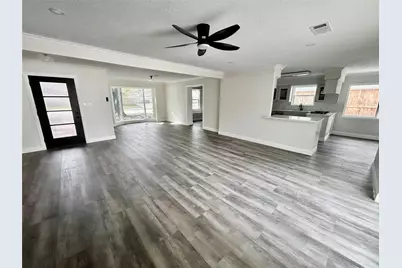 2511 Briarpark Drive, Houston, TX 77042 - Photo 13