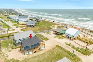 1106 White Cap Dr, Surfside Beach, TX 77541 - Photo 3