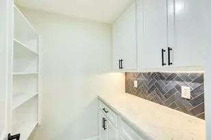 1106 White Cap Dr, Surfside Beach, TX 77541 - Photo 23
