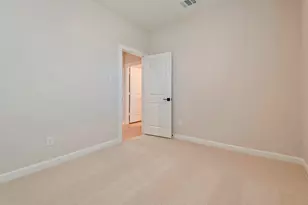 1035 Rosewood Trl, Beasley, TX 77417 - Photo 17