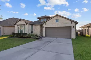 2609 Arbor Edge Crossing, La Marque, TX 77568 - Photo 1