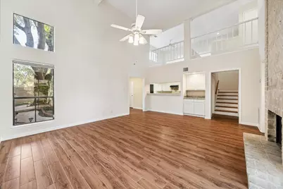 8042 Oakwood Forest Drive, Houston, TX 77040 - Photo 9