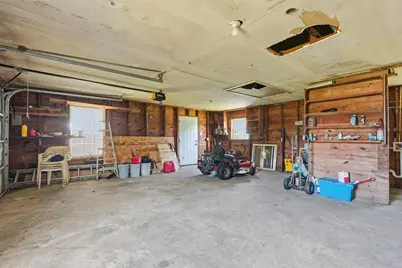 212 Jones Road, Highlands, TX 77562 - Photo 19