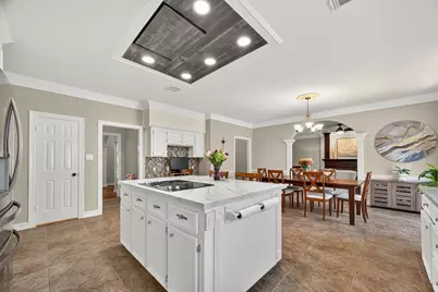 11707 Mighty Redwood Drive, Pasadena, TX 77059 - Photo 7