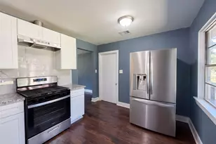 7405 Sterlingshire St, Houston, TX 77016 - Photo 9
