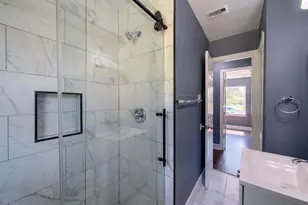 7405 Sterlingshire St, Houston, TX 77016 - Photo 17