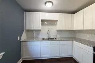 7405 Sterlingshire St, Houston, TX 77016 - Photo 11