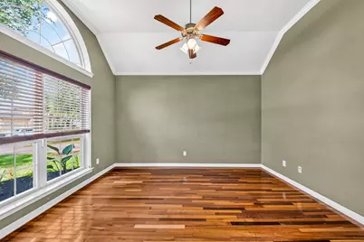 2705 Rocky Springs Drive, Pearland, TX 77584 - Photo 3