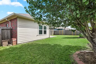 8109 Quartz Lane, Texas City, TX 77591 - Photo 21