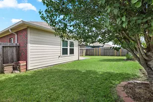 8109 Quartz Ln, Texas City, TX 77591 - Photo 21