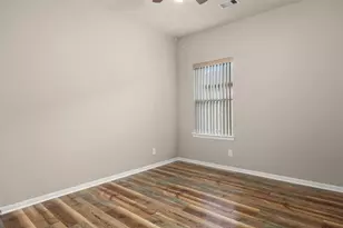 8109 Quartz Ln, Texas City, TX 77591 - Photo 23