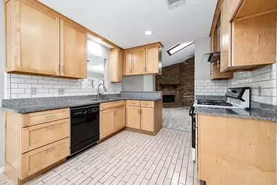 10523 Sagevale Lane, Houston, TX 77089 - Photo 7