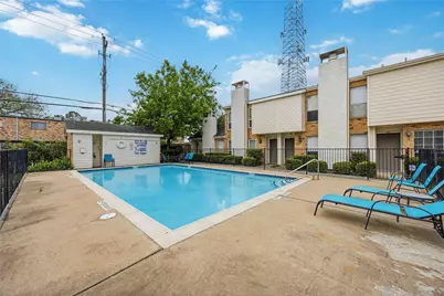 6201 Beverlyhill Street #30, Houston, TX 77057 - Photo 27