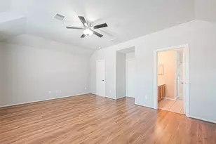 2748 Maybrook Hollow Ln, Houston, TX 77047 - Photo 31
