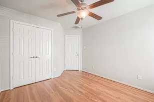 2748 Maybrook Hollow Ln, Houston, TX 77047 - Photo 25