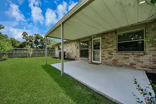 8402 Church Light Ln, Houston, TX 77064 - Photo 33