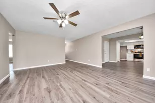 8402 Church Light Ln, Houston, TX 77064 - Photo 9