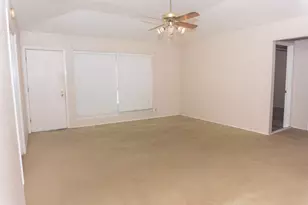 13826 Southline Rd, Sugar Land, TX 77498 - Photo 7