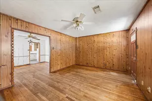 8520 Glenview Dr, Houston, TX 77017 - Photo 3