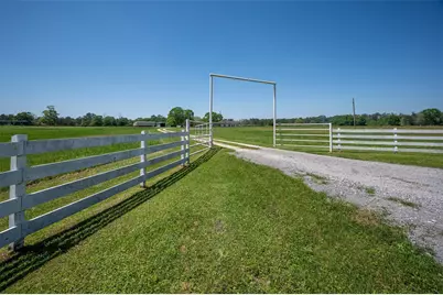 219 County Road 4800, Warren, TX 77664 - Photo 45