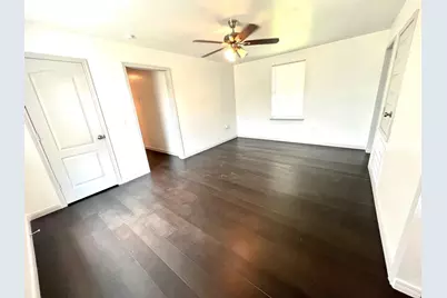 1242 Chevy Chase Drive, Angleton, TX 77515 - Photo 5