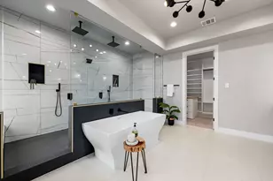 2307 St Emanuel St, Houston, TX 77004 - Photo 17