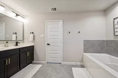 4306 Eden Bay Court, Missouri City, TX 77459 - Photo 11