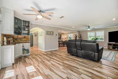 12421 Roy Road #CR105, Brookside Village, TX 77581 - Photo 5