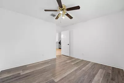 12322 Royal Lake Drive, Conroe, TX 77303 - Photo 13