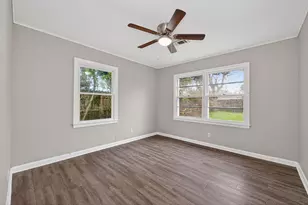 515 24th Ave N, Texas City, TX 77590 - Photo 11