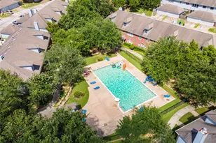 1289 El Camino Village Dr, Houston, TX 77058 - Photo 35