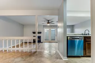 11504 Village Pl Dr, Houston, TX 77077 - Photo 11