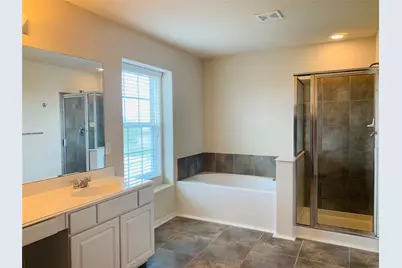 7822 Koloa River Court, Houston, TX 77040 - Photo 7