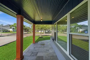 1618 Antoine Dr, Houston, TX 77055 - Photo 3